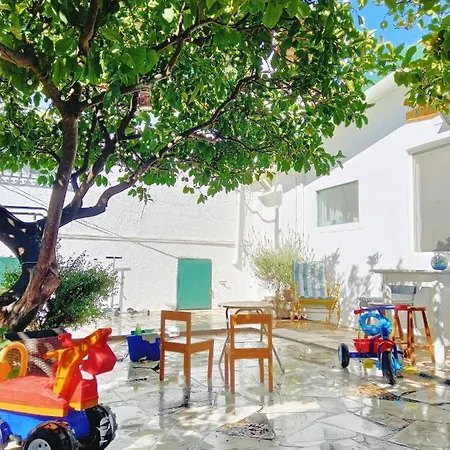 Villa Lemon Tree Family House à Vrahati Extérieur photo